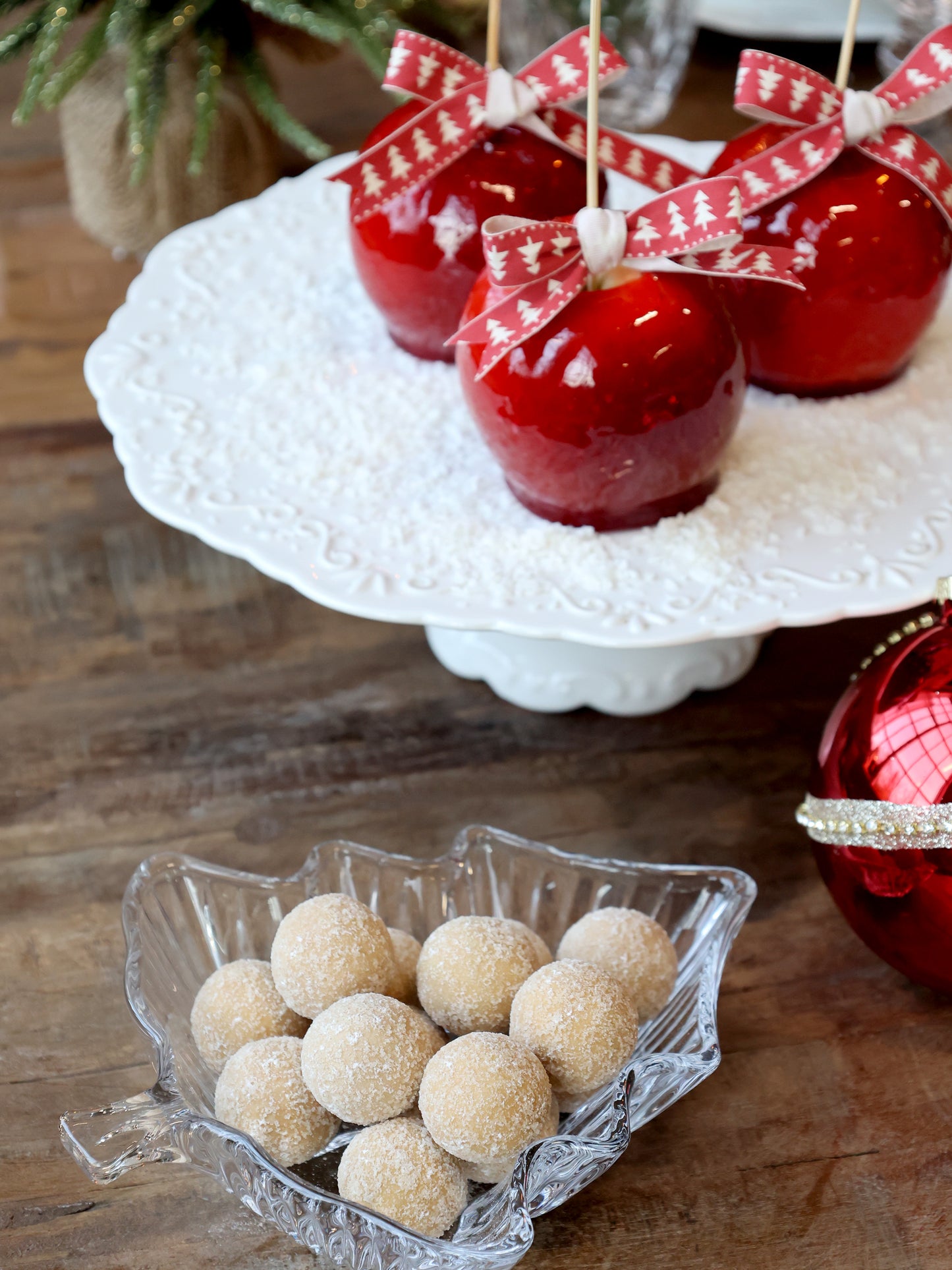 Glass Christmas Tree Dish - Generosa Home & Living