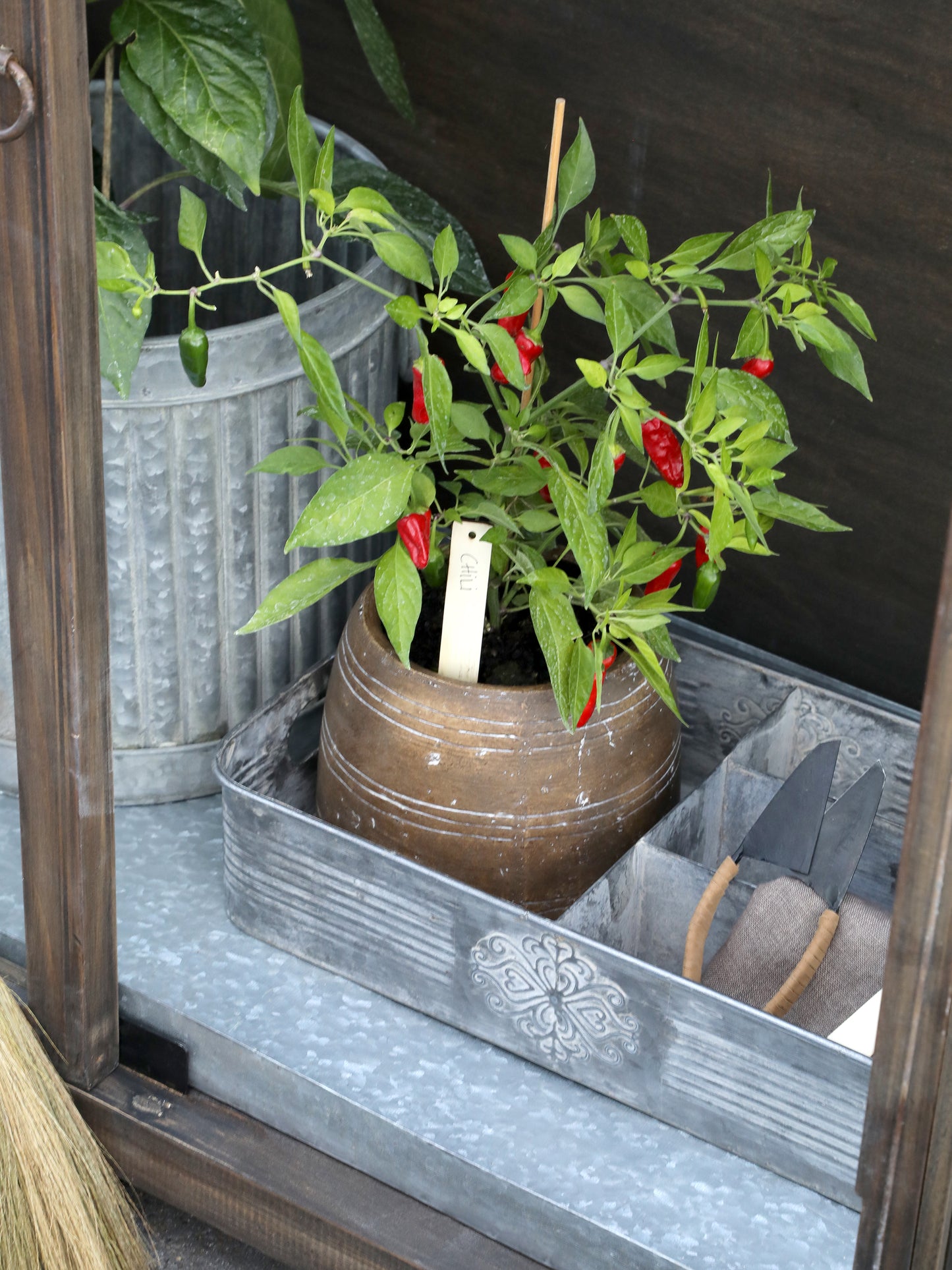 Metal Tray with 4 Compartments - Generosa Home & Living