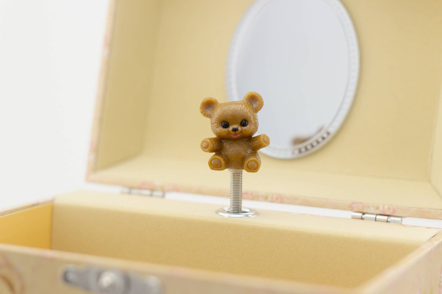 TEDDY BEAR MUSICAL BOX