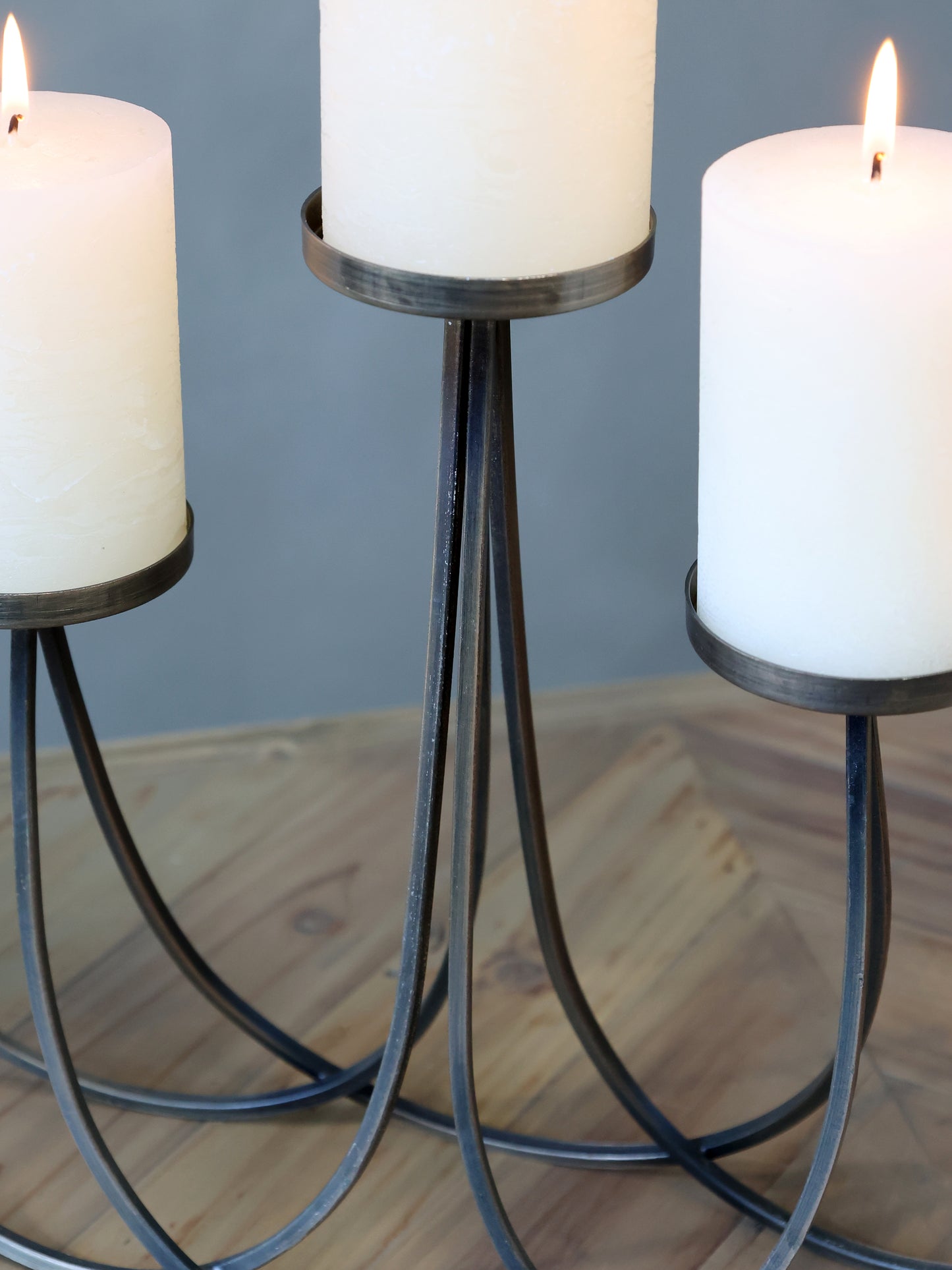 Candleholder for 5 pillar candles (only 3 left!) - Generosa Home & Living