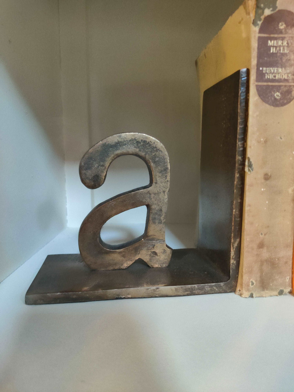 Bookends A-Z - Generosa Home & Living - -