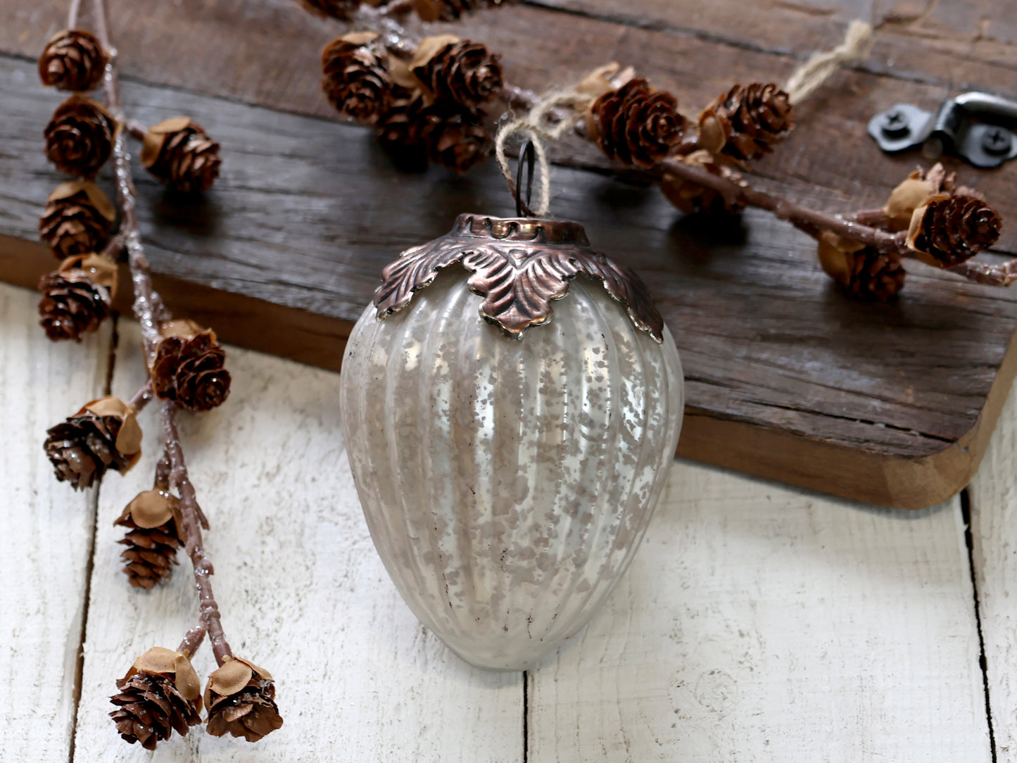 Christmas Bauble- Vintage Tear drop Shape 11cm freeshipping - Generosa