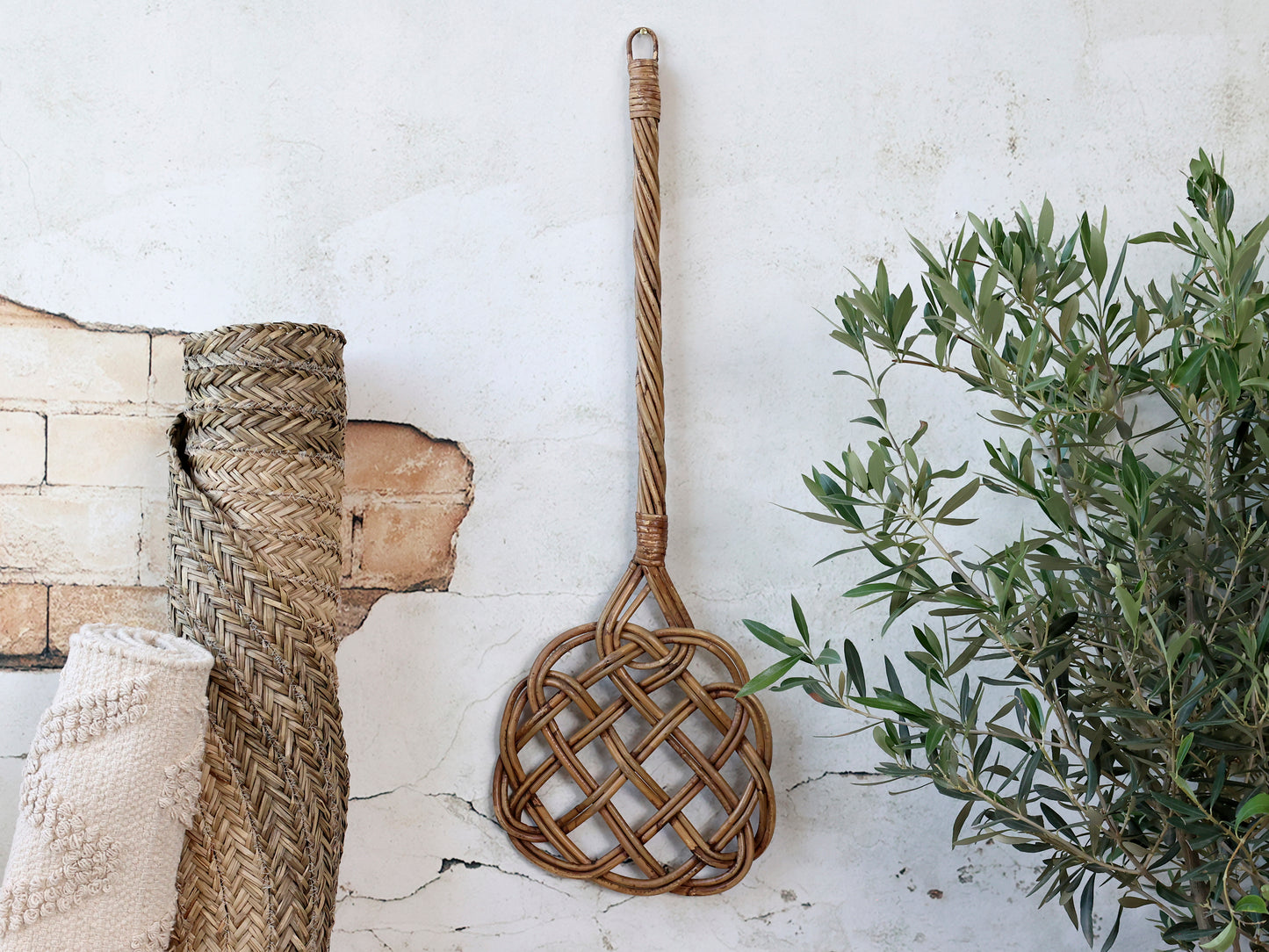 Generosa Old Carpet Beater