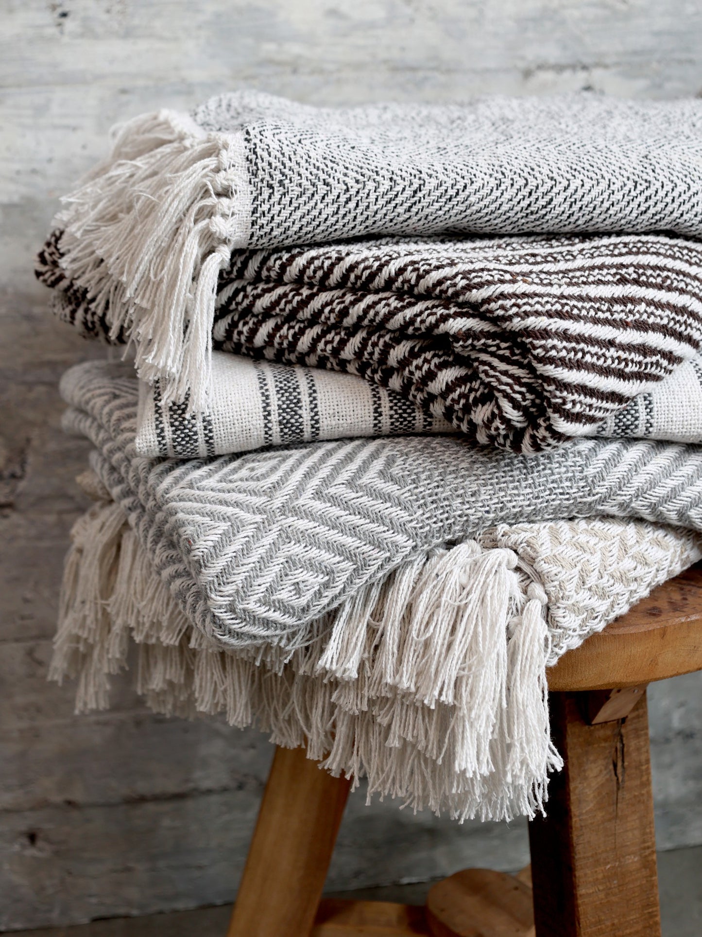 Throw with Pattern-Grain sack stripe freeshipping - Generosa