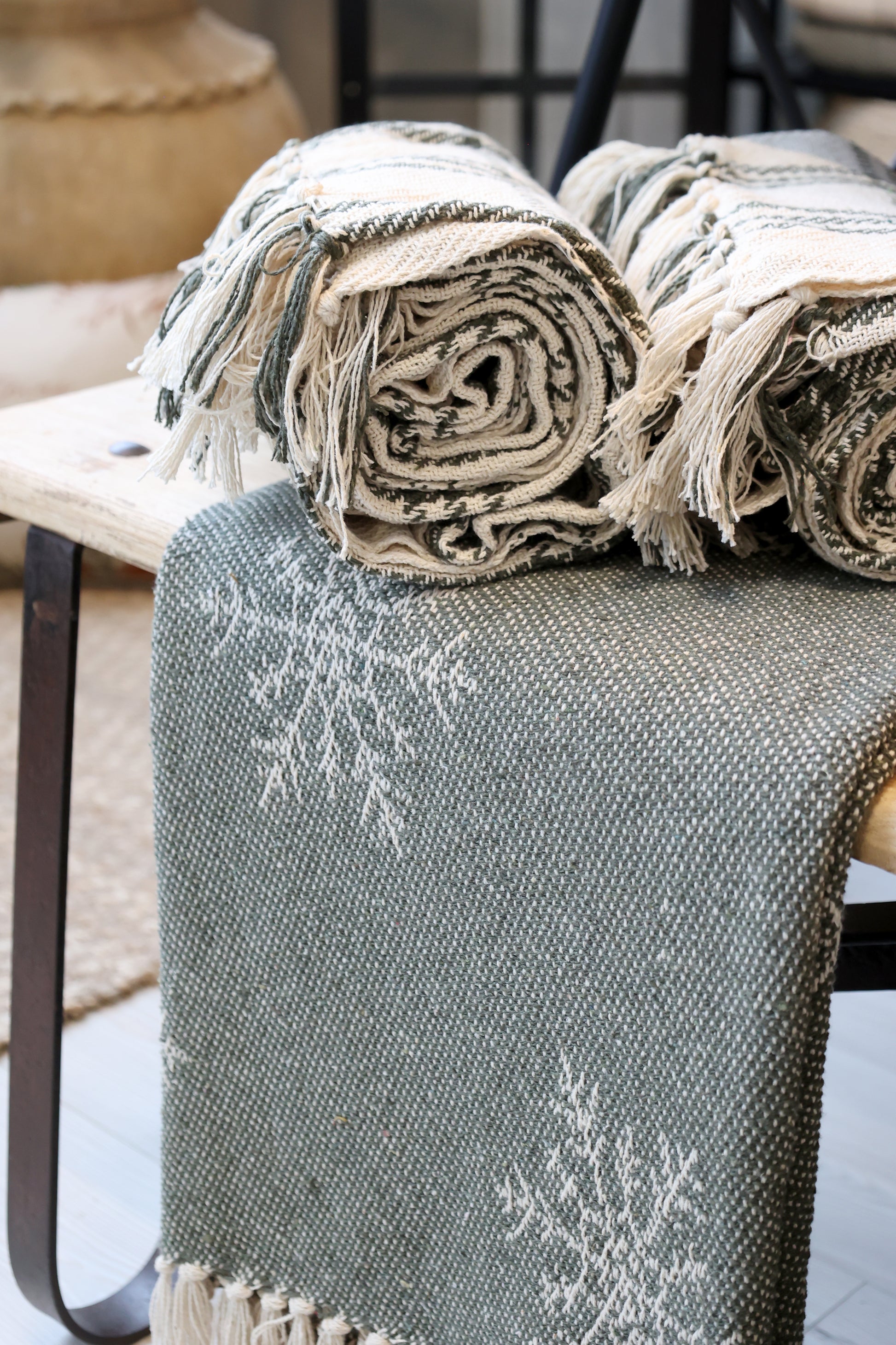Green Christmas Throw with snowflakes