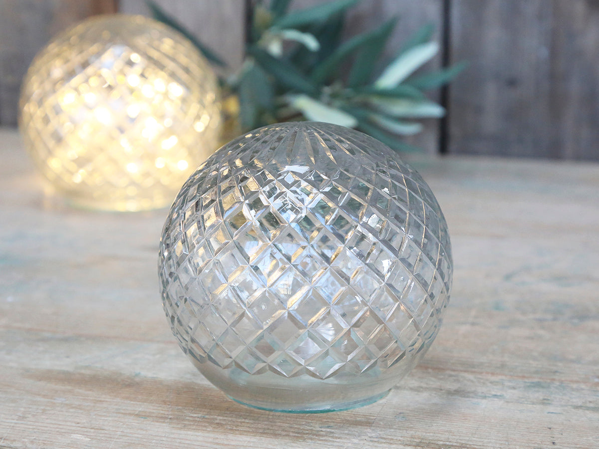 Glass ball with diamond cut