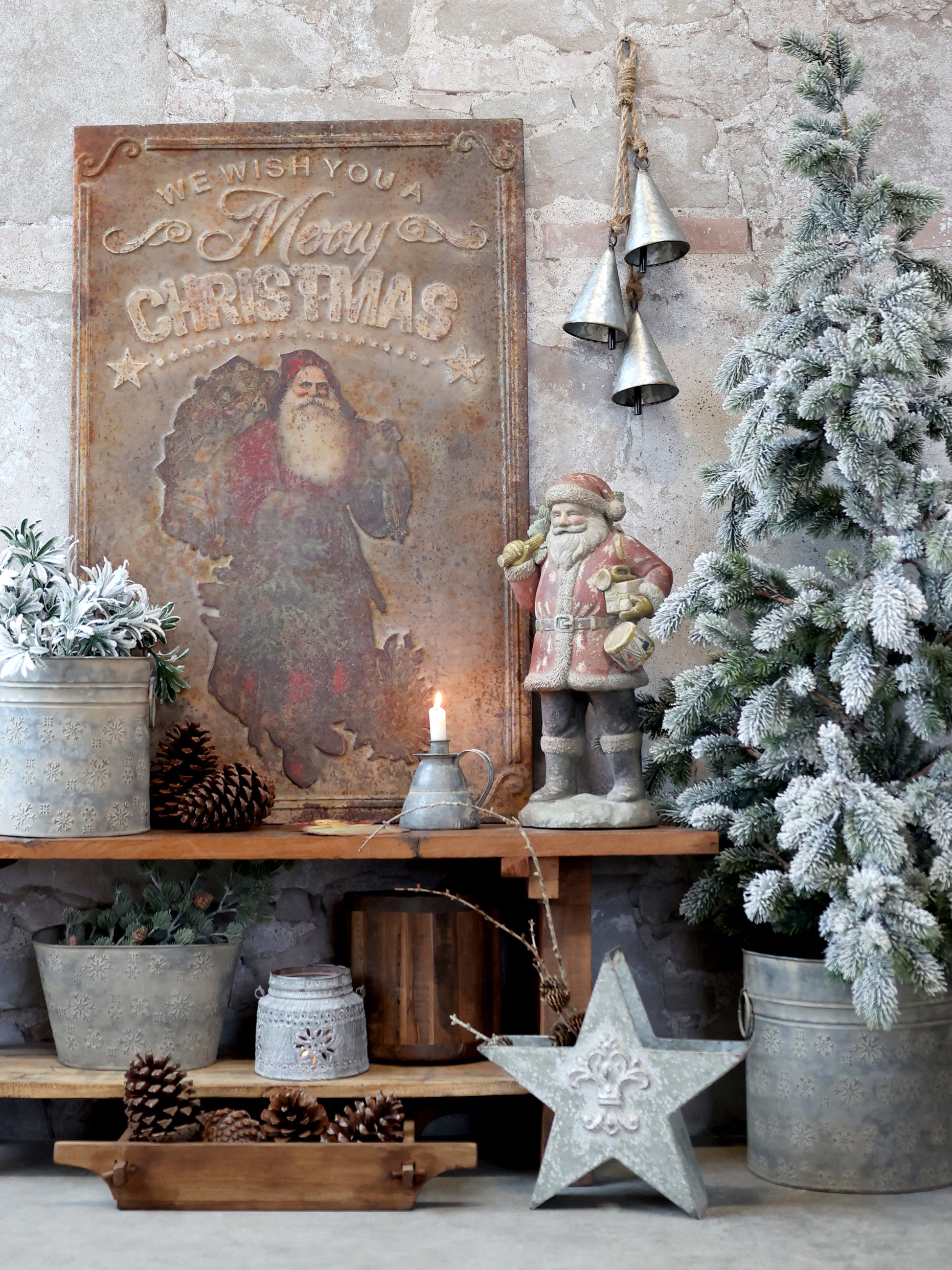Vintage Sign with Santa - Generosa Home & Living