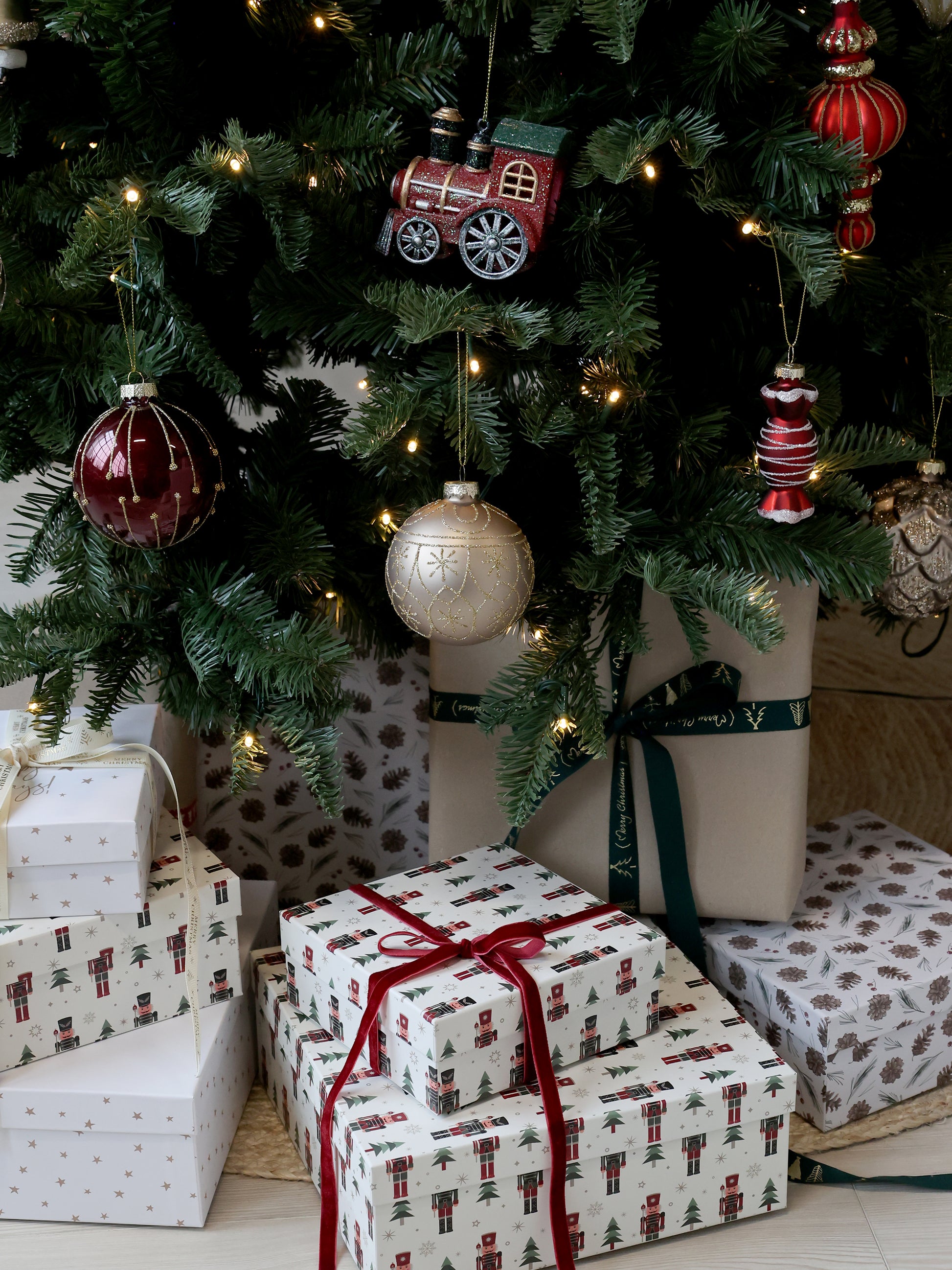 Vintage Train Tree Ornament - Generosa Home & Living