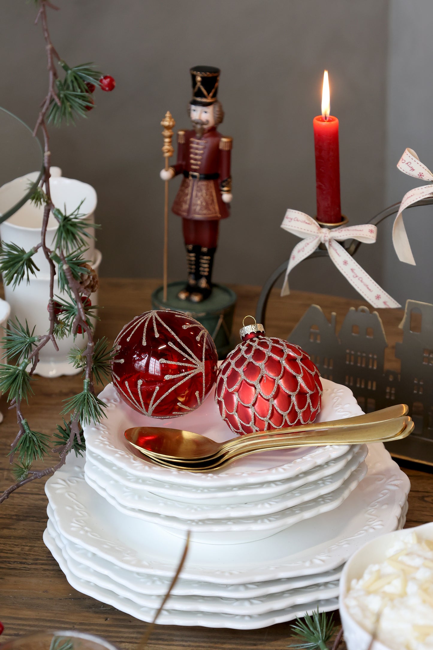 2 Glass handprinted  Christmas baubles. Generosa Home