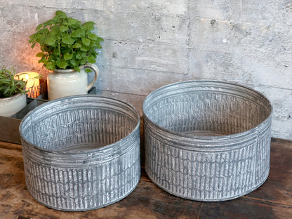 Metal Planter set of 2