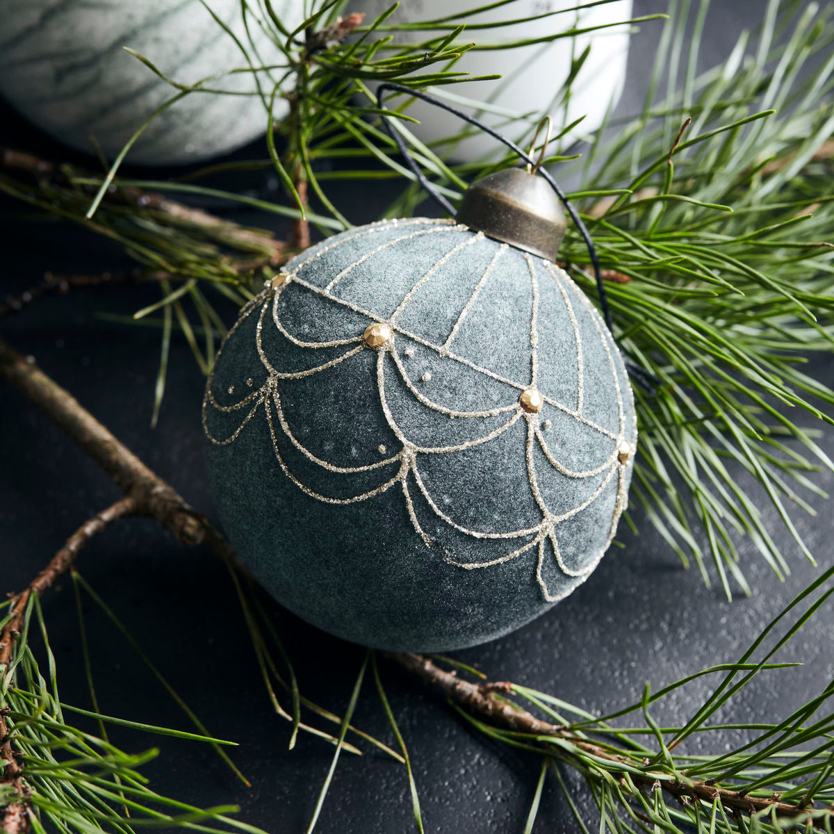 Christmas Bauble- Green Velvet freeshipping - Generosa