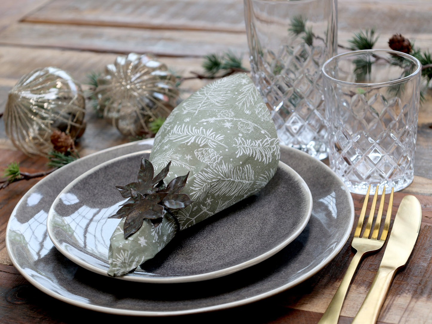 Napkin with Pine Cones Set of 2 Packs