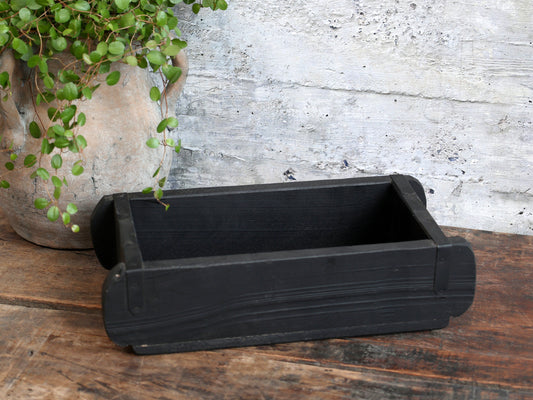 Old Brick Mould- Black