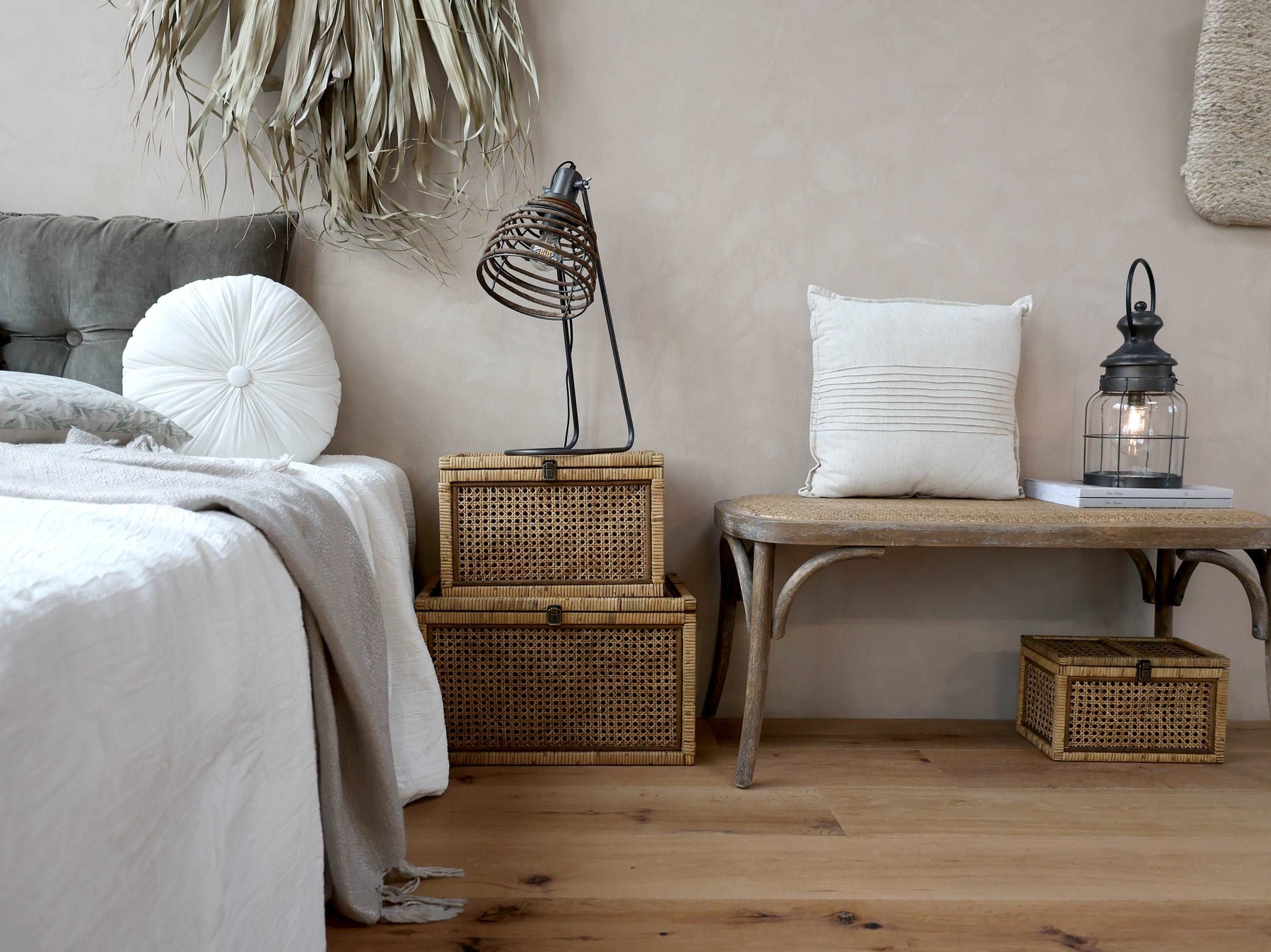 French Wicker Bench freeshipping - Generosa