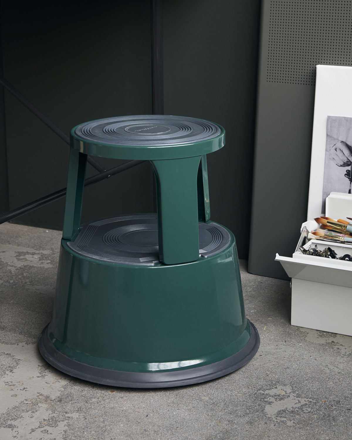 Safety? Check. Great design? Check. This green step stool from Monograph gives you the extra height in a safe way. No more need to use your office chair on wheels or the wobbly dining chair. Step Up has a slip-resistant rubber surface and is made of robust steel to give you a safe stool when you want to get things from the top shelf. Everything is easier to reach.   Dimensions: h: 43 cm, dia: 43.5 cm  Material: Steel, Nylon  Max weight: 150 Kg  *Some assembly required (No tools needed)