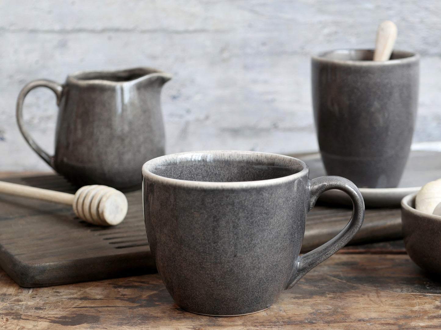 Set of 4 Calais Mug with Handle- Grey