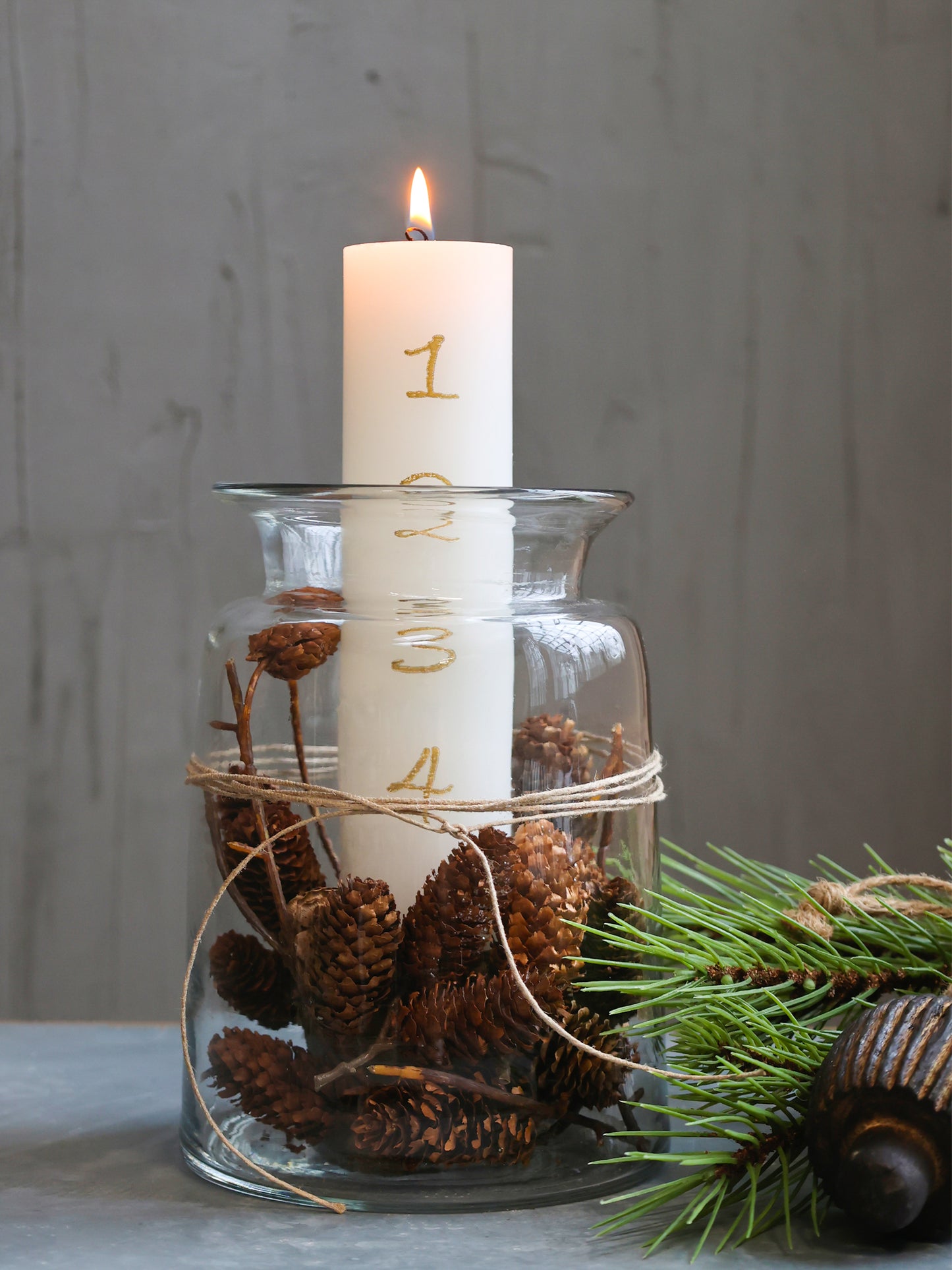 Advent Candle with Gold Numbers 1-4