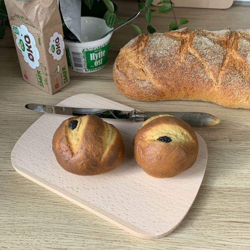 Chopping/Butter Board Beechwood freeshipping - Generosa