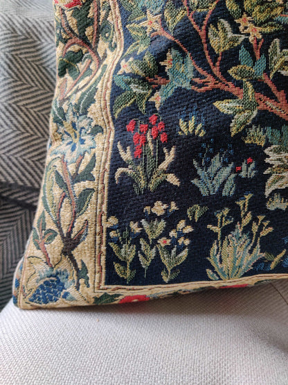 Decorative Cushion Cover,  Tree of Life by William Morris freeshipping - Generosa