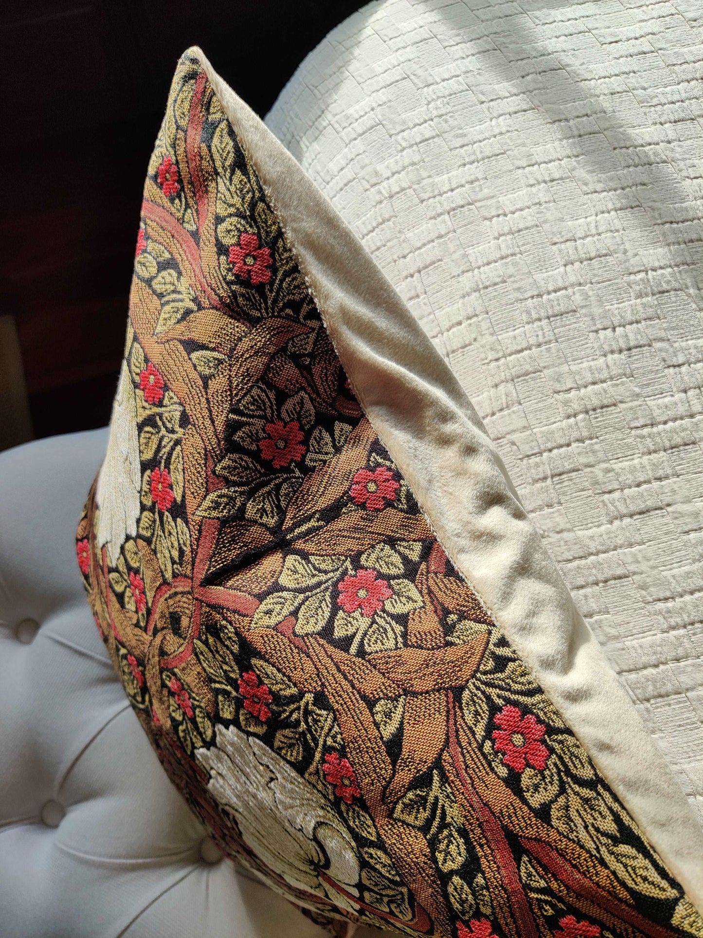 Decorative Cushion Cover,  Pimpernel,Tobacco by William Morris freeshipping - Generosa