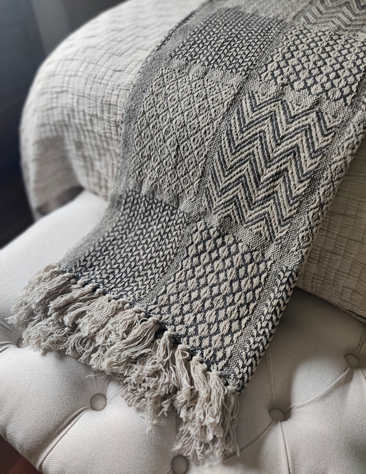 Rodion Throw freeshipping - Generosa