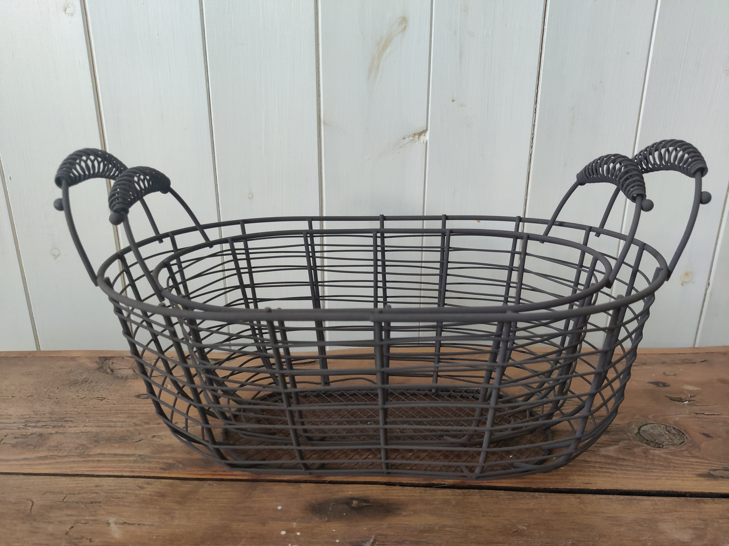 Set of 2 Wire Baskets